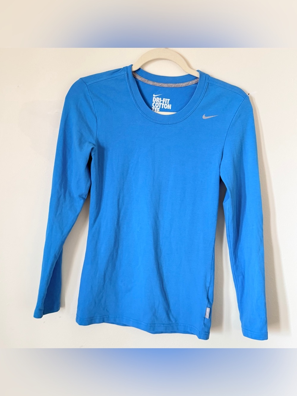 XS Kids Blue Long-Sleeve Dri-FIT Tee